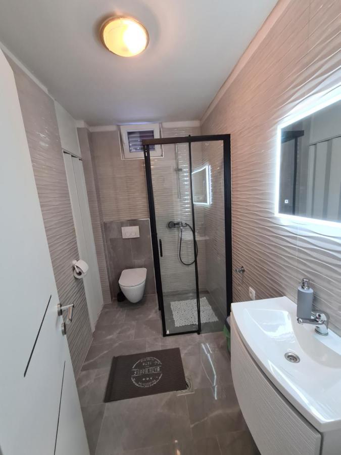 Apartments Kresan Sukošan Extérieur photo