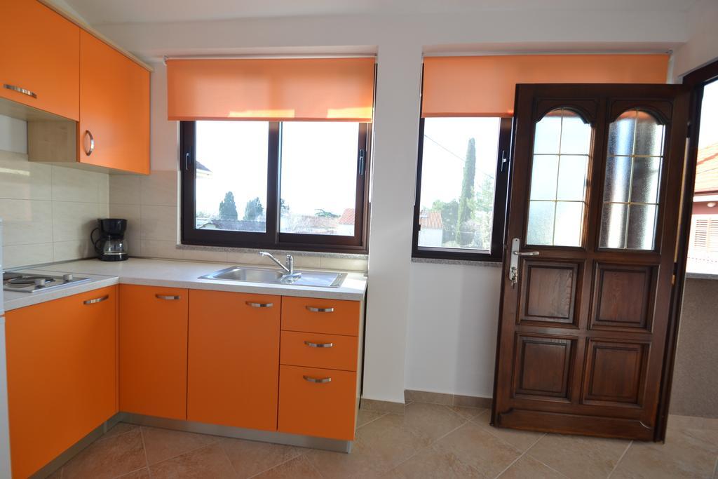 Apartments Kresan Sukošan Extérieur photo